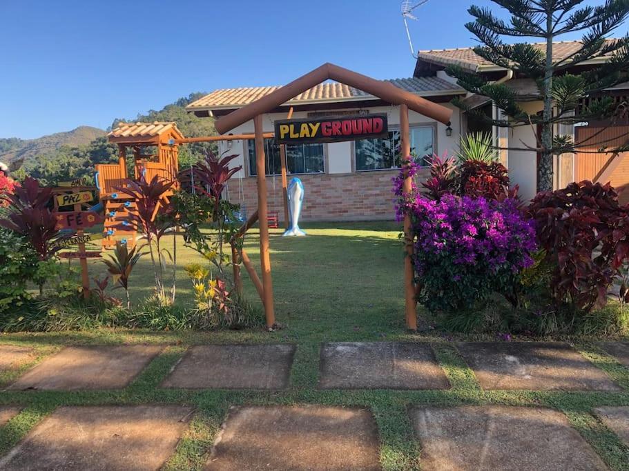 הוילה Casa Nas Montanhas Em דומינגוס מרטינס מראה חיצוני תמונה