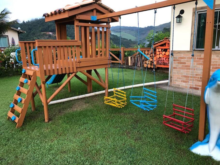 הוילה Casa Nas Montanhas Em דומינגוס מרטינס מראה חיצוני תמונה